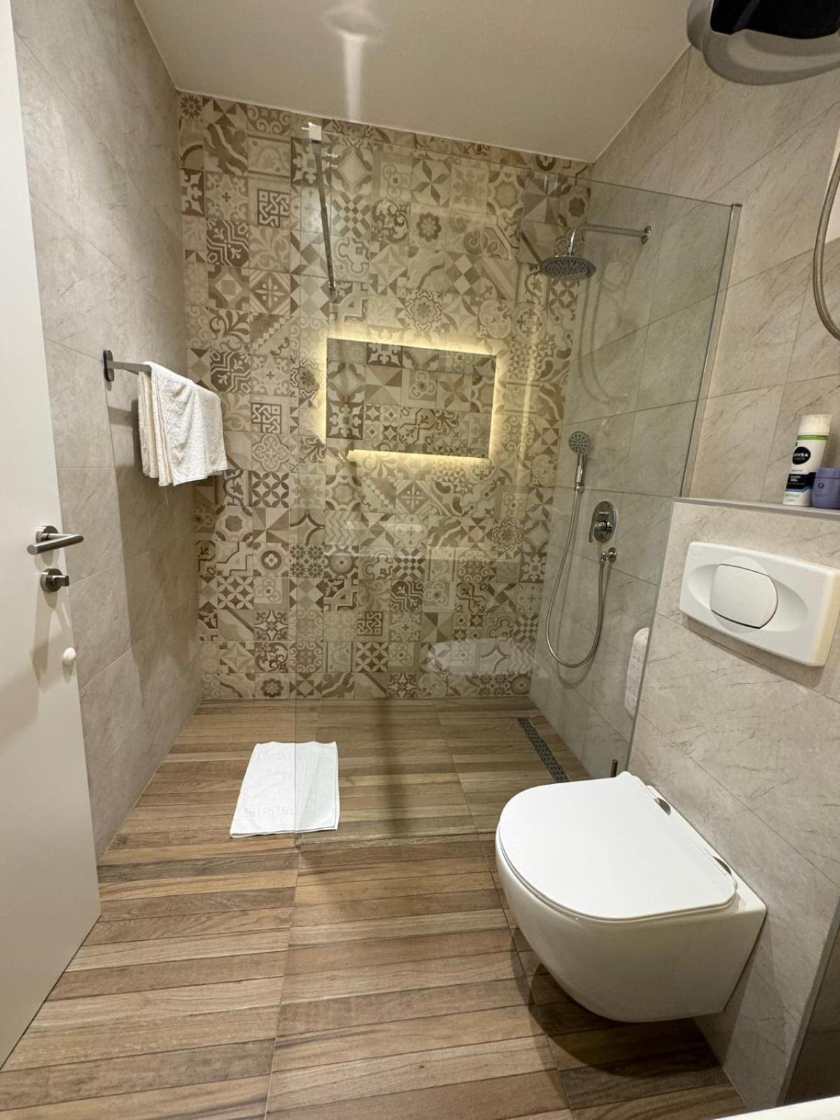 Apartments Abc Мостар Екстериор снимка