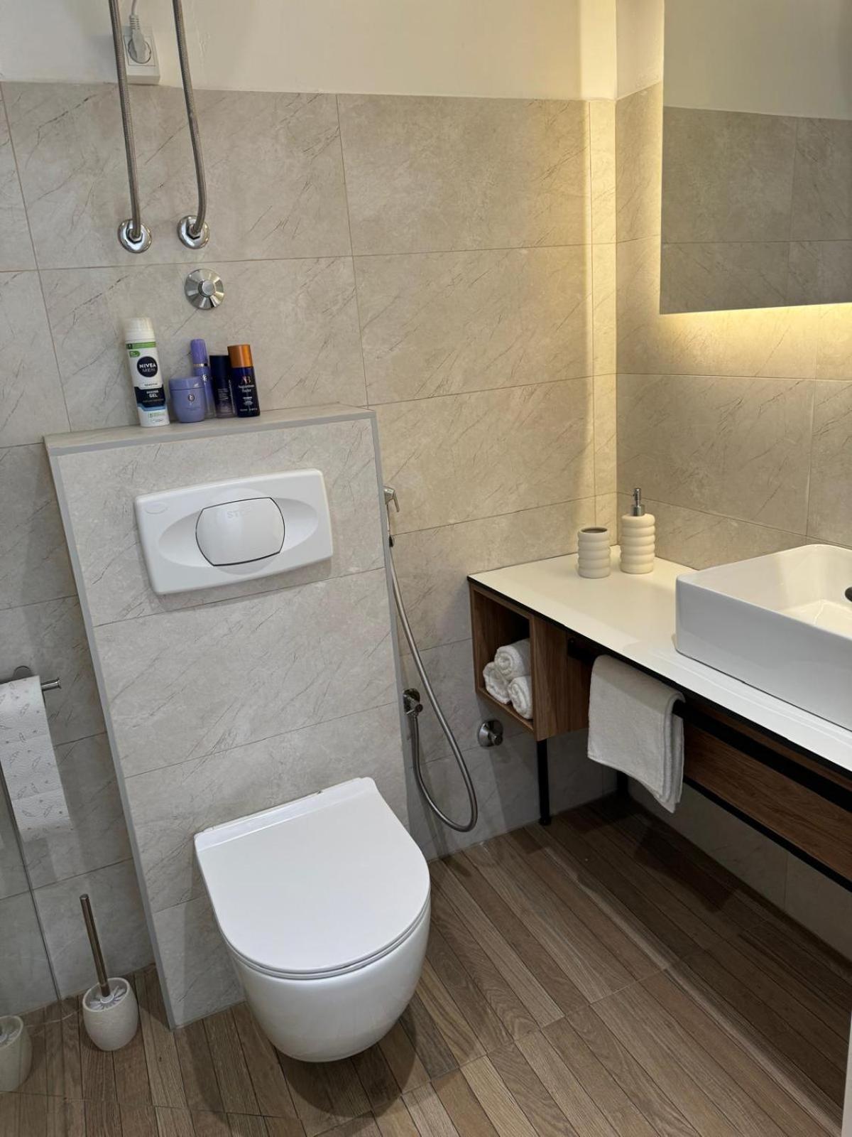 Apartments Abc Мостар Екстериор снимка
